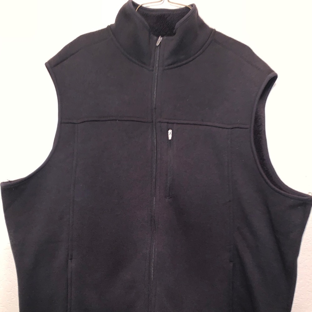 Men’s Sweater-Vest